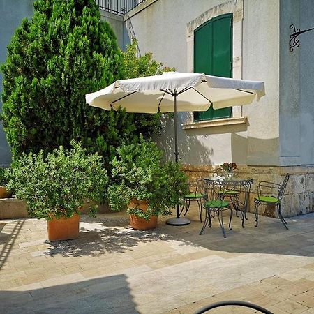 B&B Villa Maria Giovinazzo Exterior foto